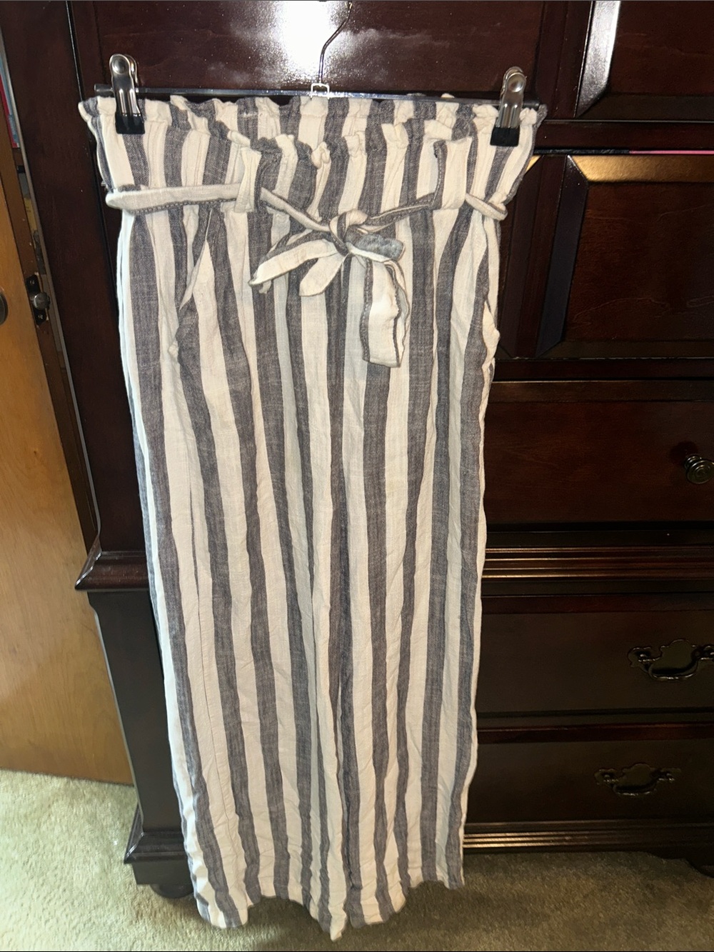 Paperbag Waist Wide-Leg Pants in White and Gray Stripe